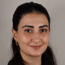 Dt. Sevinç Cansu Kayıran — Diş Hekimi, Atakum, Samsun. Portre fotoğrafı.