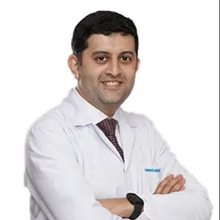 Op. Dr. Vusal Guliyev — Göz Hastalıkları, İzmit, Kocaeli. Portre fotoğrafı.