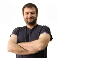 Doç. Dr. Sinan Arıcı profilinde yer alan galeri fotoğrafı.