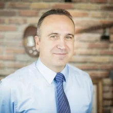Op. Dr. Aydan Ay — Plastik Rekonstrüktif Ve Estetik Cerrahi, Nilüfer, Bursa. Portre fotoğrafı.