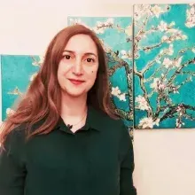 Uzm. Dr. Yeşim Ruhat Karahan Kutlu — Psikiyatri, İstanbul. Portre fotoğrafı.