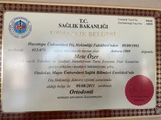 Prof. Dr. Mete Özer profilinde yer alan galeri fotoğrafı.