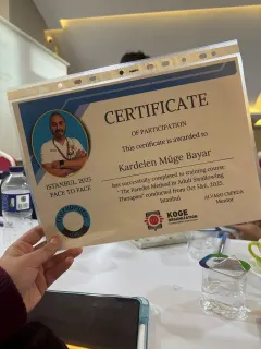 Dkt. Kardelen Müge Bayar profilinde yer alan galeri fotoğrafı.