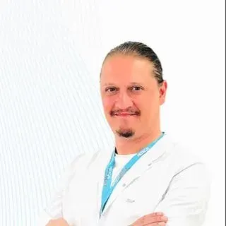 Uzm. Dr. Halil Sezgin Semis — Ortopedi Ve Travmatoloji, Melikgazi, Kayseri. Portre fotoğrafı.