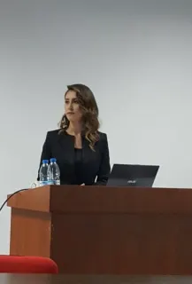 Uzm. Dt. Ezgi Çakır Köseli profilinde yer alan galeri fotoğrafı.
