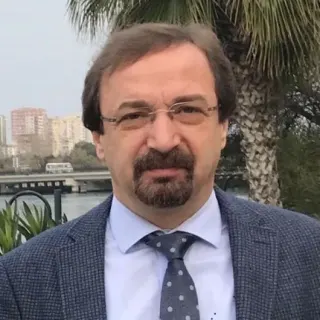 Prof. Dr. Engin Güney profilinde yer alan galeri fotoğrafı.