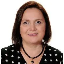 Uzm. Dr. Dilek Erdönmez — Çocuk Sağlığı Ve Hastalıkları, Pendik, İstanbul. Portre fotoğrafı.