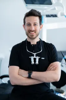 Uzm. Dt. Ömür Kahraman profilinde yer alan galeri fotoğrafı.