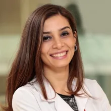 Uzm. Dr. Hayal Toktaş — Nöroloji, Ataşehir, İstanbul. Portre fotoğrafı.