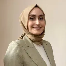 Psk. Dan. Hasna Nur Aşçı — Psikolojik Danışma ve Rehberlik, Konya. Portre fotoğrafı.