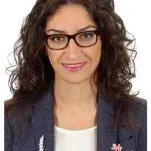 Uzm. Dr. Esengül Koçak — Radyasyon Onkolojisi, İstanbul. Portre fotoğrafı.