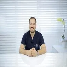Dr. Dt. Onur Güneş — Ağız Diş Ve Çene Cerrahisi, Muratpaşa, Antalya. Portre fotoğrafı.