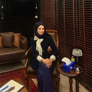 Kl. Psk. Beyza Esev — Psikoloji, Tuzla, İstanbul. Portre fotoğrafı.