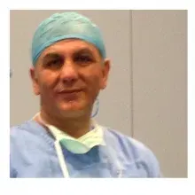 Op. Dr. Erol Havuz — Göz Hastalıkları. Portre fotoğrafı.