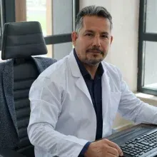 Dr. Muhammet Emin — Acil Tıp, Ankara. Portre fotoğrafı.
