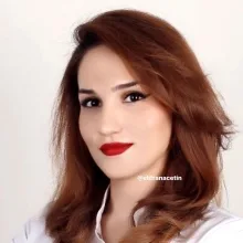 Dyt. Elif Rana Çetin — Diyetisyen. Portre fotoğrafı.