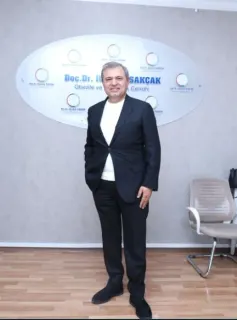 Doç. Dr. İbrahim Sakçak profilinde yer alan galeri fotoğrafı.