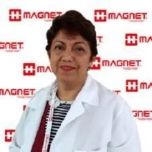 Uzm. Dr. Ayşe Fulya Ateş — Çocuk Sağlığı Ve Hastalıkları, Ankara. Portre fotoğrafı.