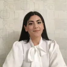 Kl. Psk. Hazal Demir — Psikoloji, Diyarbakır. Portre fotoğrafı.