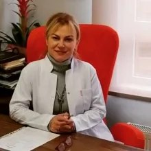 Op. Dr. Nurten Koç — Ankara. Portre fotoğrafı.