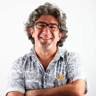 Dt. Orhan Sağlam profilinde yer alan galeri fotoğrafı.