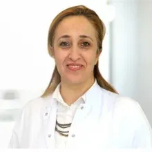 Doç. Dr. Nilay Karaca — İstanbul. Portre fotoğrafı.