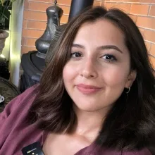 Kl. Psk. Helin Göksu — Psikoloji, İstanbul. Portre fotoğrafı.