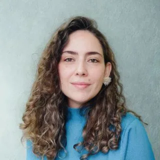 Psk. Elif Eker Ataç — Psikoloji, Ankara. Portre fotoğrafı.