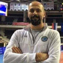 Fzt. Ertuğrul Kağan Kurt — Fizyoterapi Ve Rehabilitasyon, İzmir. Portre fotoğrafı.