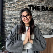 Dyt. Esra Uykur — Diyetisyen, Ankara. Portre fotoğrafı.