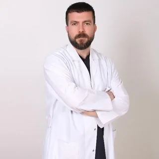 Op. Dr. Zekeriya Karaduman — Genel Cerrahi, Bartın. Portre fotoğrafı.