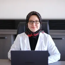 Psk. Şeyma Meriç Abul — Adana. Portre fotoğrafı.