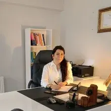 Uzm. Psk. Münire Sevinçelli — Psikoloji, Tekirdağ. Portre fotoğrafı.