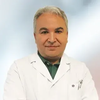 Op. Dr. Recep Uğur Gül — Genel Cerrahi, İstanbul. Portre fotoğrafı.