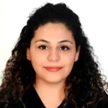 Uzm. Fzt. Arife Akbulut — Fizyoterapi Ve Rehabilitasyon, Ankara. Portre fotoğrafı.