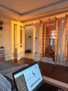 Fzt. Elif Aydoğduoğlu profilinde yer alan galeri fotoğrafı.