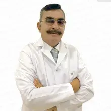 Uzm. Dr. Yunus Emre Arıcalı — Fiziksel Tıp Ve Rehabilitasyon, İstanbul. Portre fotoğrafı.