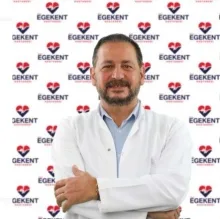 Op. Dr. Ahmet Levent Akpınar — Üroloji, Denizli. Portre fotoğrafı.