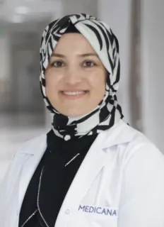 Op. Dr. Gülsün Özbay profilinde yer alan galeri fotoğrafı.