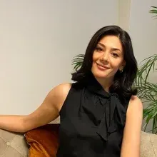 Kl. Psk. Ebru Nuhoğlu Öntürk — Psikoloji, İstanbul. Portre fotoğrafı.