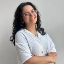 Dyt. Özlem Taşkesen — Diyetisyen, Sakarya. Portre fotoğrafı.