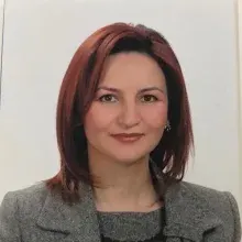 Uzm. Dr. Filiz Gözeten Yetiker — Nöroloji, Yıldırım, Bursa. Portre fotoğrafı.