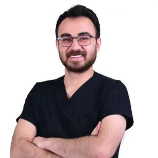 Dt. Mustafa Safa Oğuz — Diş Hekimi, Elazığ. Portre fotoğrafı.