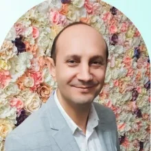 Uzm. Psk. Dan. Metin Torun — Psikolojik Danışma ve Rehberlik, Bursa. Portre fotoğrafı.