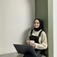 Kl. Psk. Zeynep Türkyılmaz — Psikoloji, Tokat. Portre fotoğrafı.