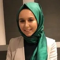 Dyt. Duygu Soylu — Diyetisyen. Portre fotoğrafı.