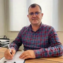 Prof. Dr. Feridun Bülbül — Psikiyatri, Gaziantep. Portre fotoğrafı.