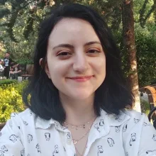 Psk. İrem Çiğdem — Psikoloji. Portre fotoğrafı.