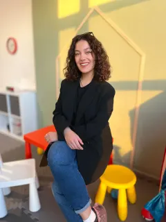 Dkt. Özden Gamsız profilinde yer alan galeri fotoğrafı.