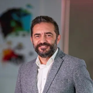 Uzm. Dr. İsmail Mete Şaylan — Psikiyatri, Zeytinburnu, İstanbul. Portre fotoğrafı.